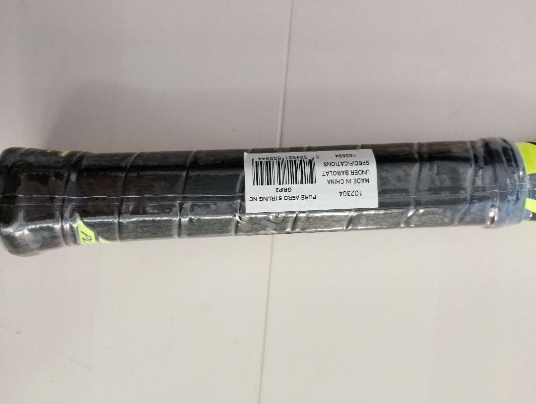 値下げ　バボラ　ピュアエアロ　Babolat 新品