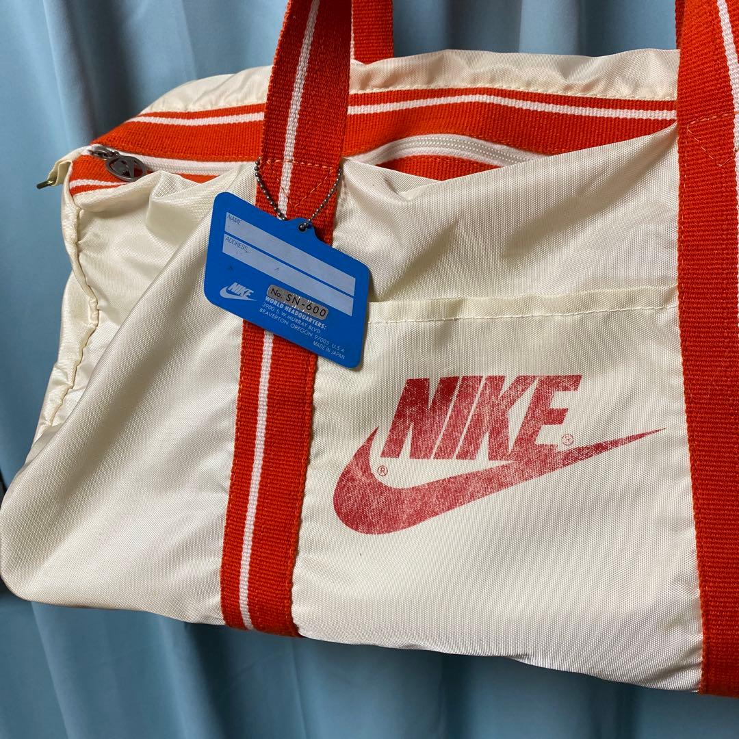 80sNIKE ヴィンテージ　ボストンバッグ