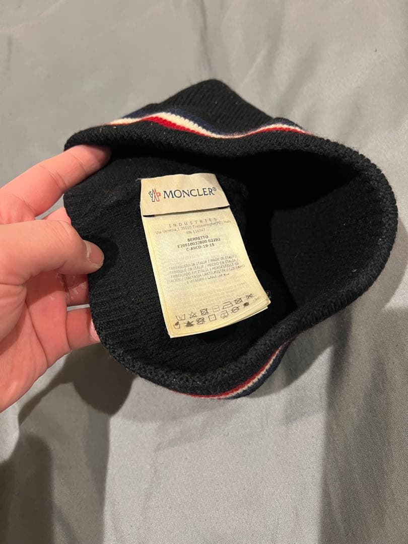 【最終値下げ】MONCLER モンクレール ニット帽 ビーニー ロゴ