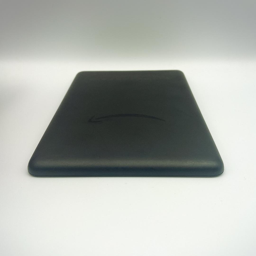 【美品】Amazon Kindle 第10世代 8GB 広告なし　wi-fi