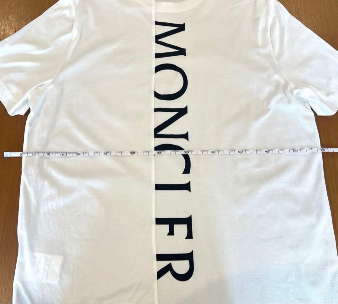 モンクレール ホワイトTシャツ半袖 入手困難モデル ラバーロゴ バックプリント