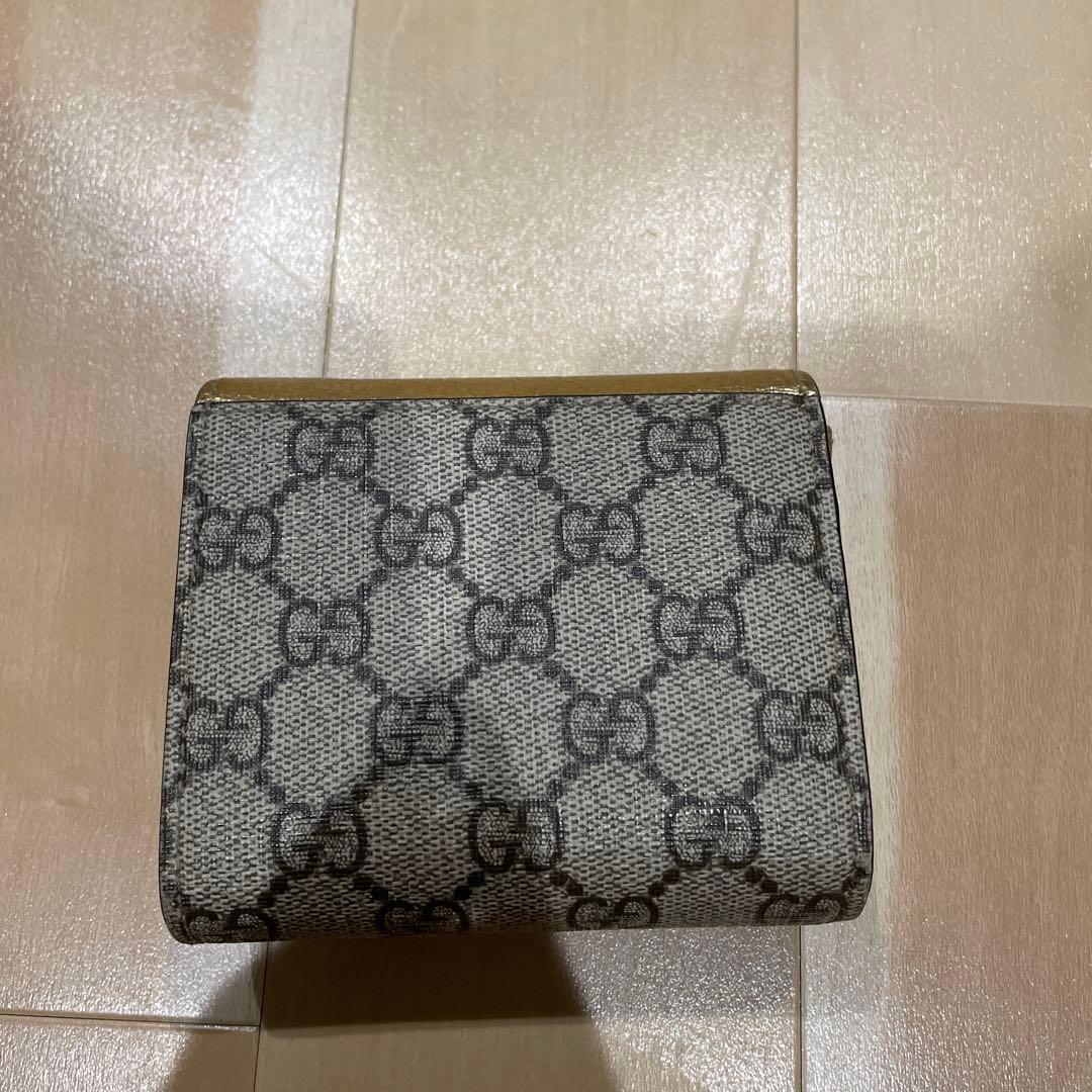 GUCCI 二つ折り財布 ゴールド