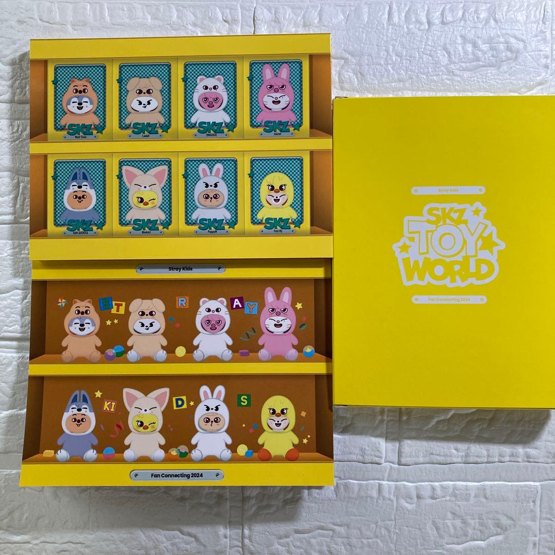 スキズ \"SKZ TOY WORLD\"Blu-ray開封済シリアルあり