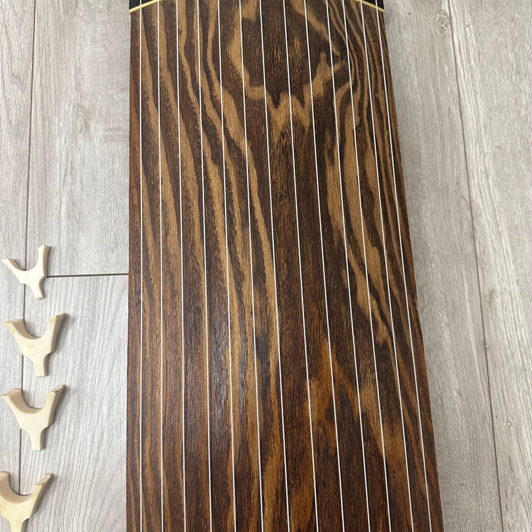 お琴　弦楽器　上角作り　くり甲　すだれ彫り　琴柱14個 猫足　13弦　蒔絵