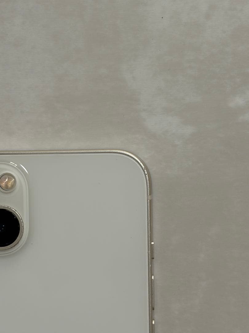 iPhone13 スターライト128GB ANKERライトニングケーブル付き