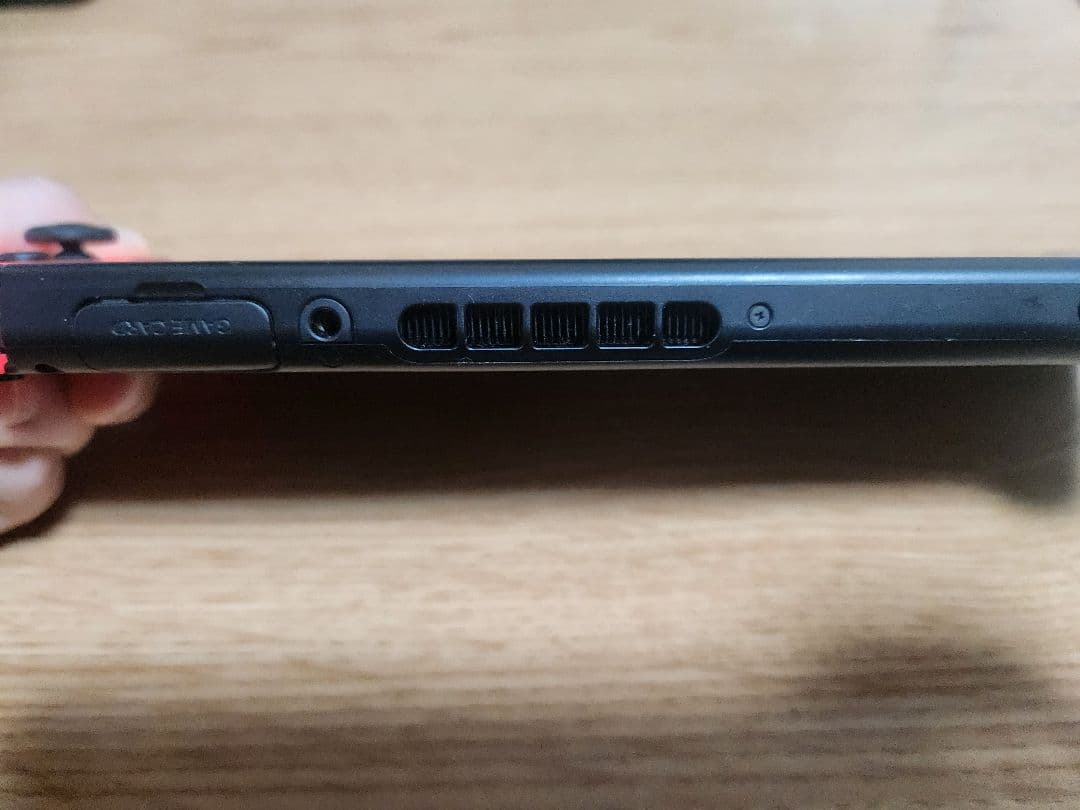 [美品]Nintendo Switch 本体のみ