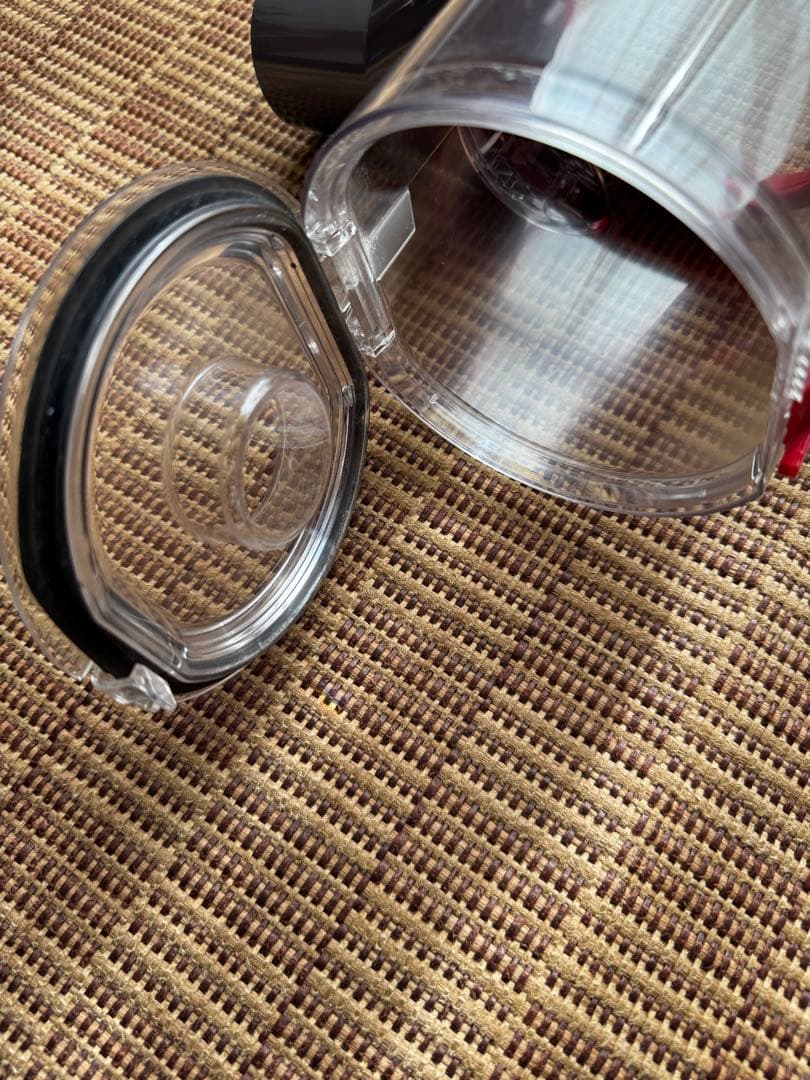 Dyson SV10 コードレス掃除機 本体【バッテリー稼働確認済み！】
