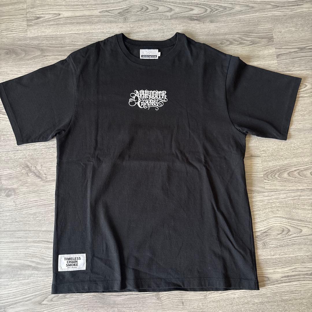 BUDSPOOL アフロディーテギャングTシャツ　舐達磨