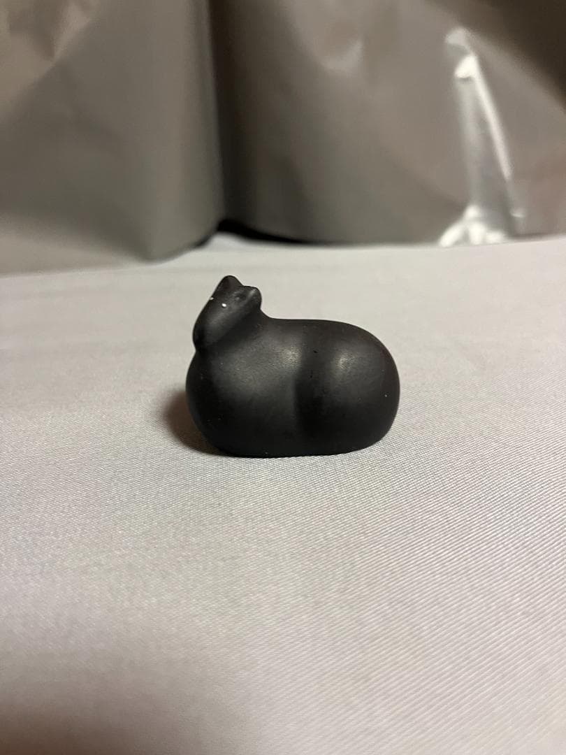 お値下げ( 希少）アラビア ヘルヤ　黒い羊と白い羊の二匹