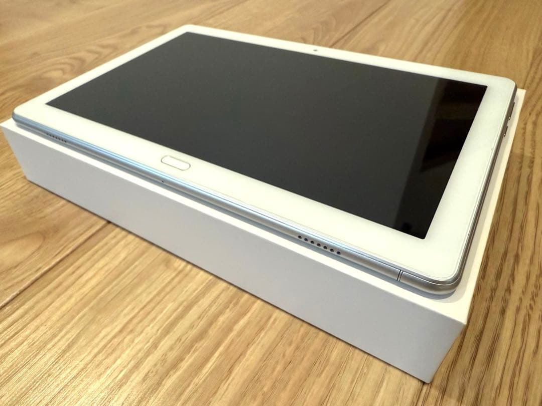 極美品⭐︎HUAWEI MediaPad M3 Lite 10 wp IP67