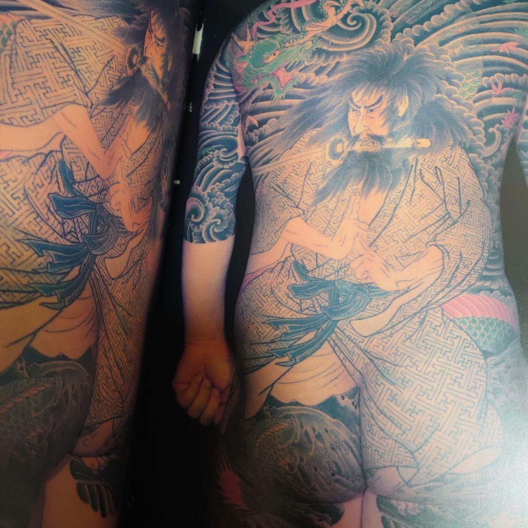 刺青写真集　日本刺青芸術 彫芳　刺青本　tattoobooks