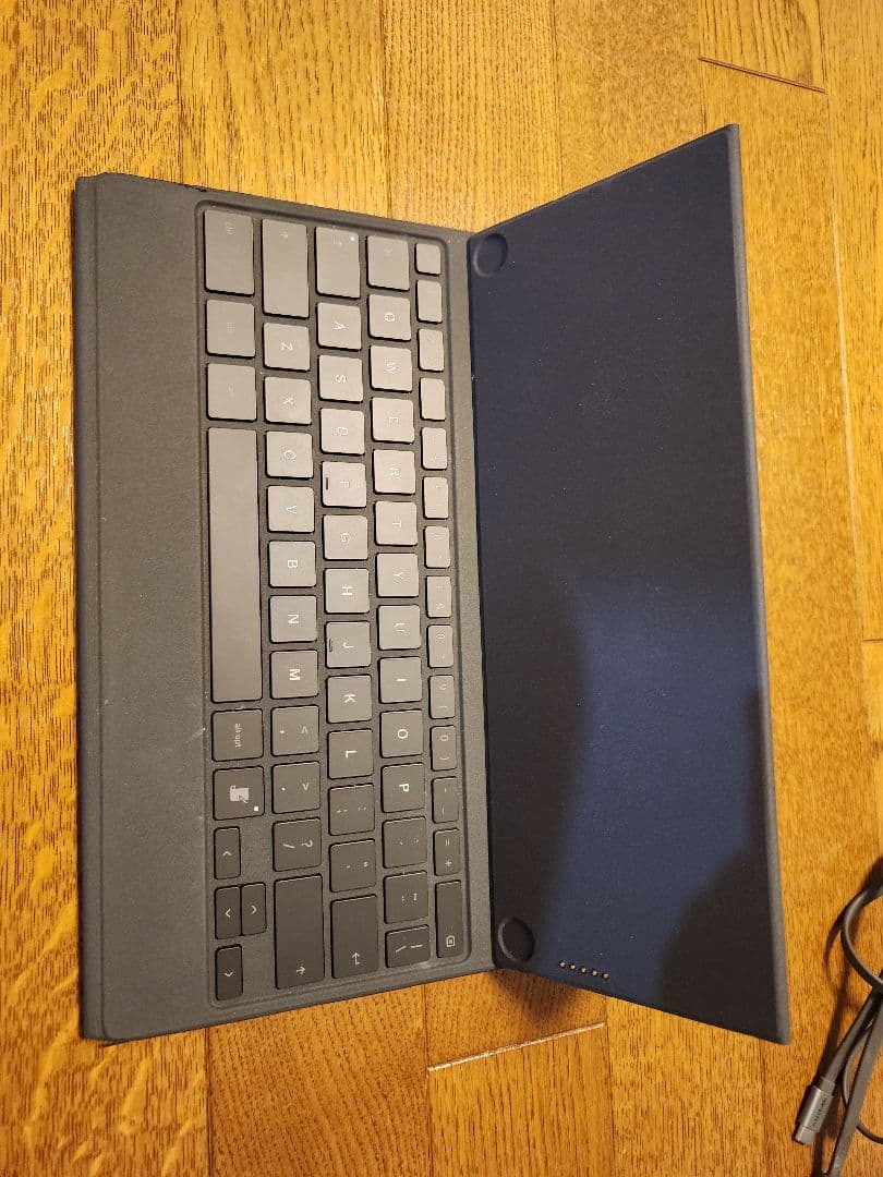 A*T様 reMarkable Paper Pro キーボードType Foli