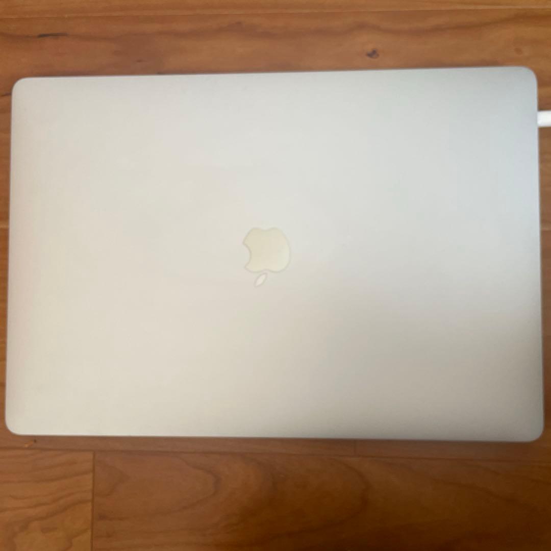 AppleMacBookPro2018 15インチ6コアIntelCore i7