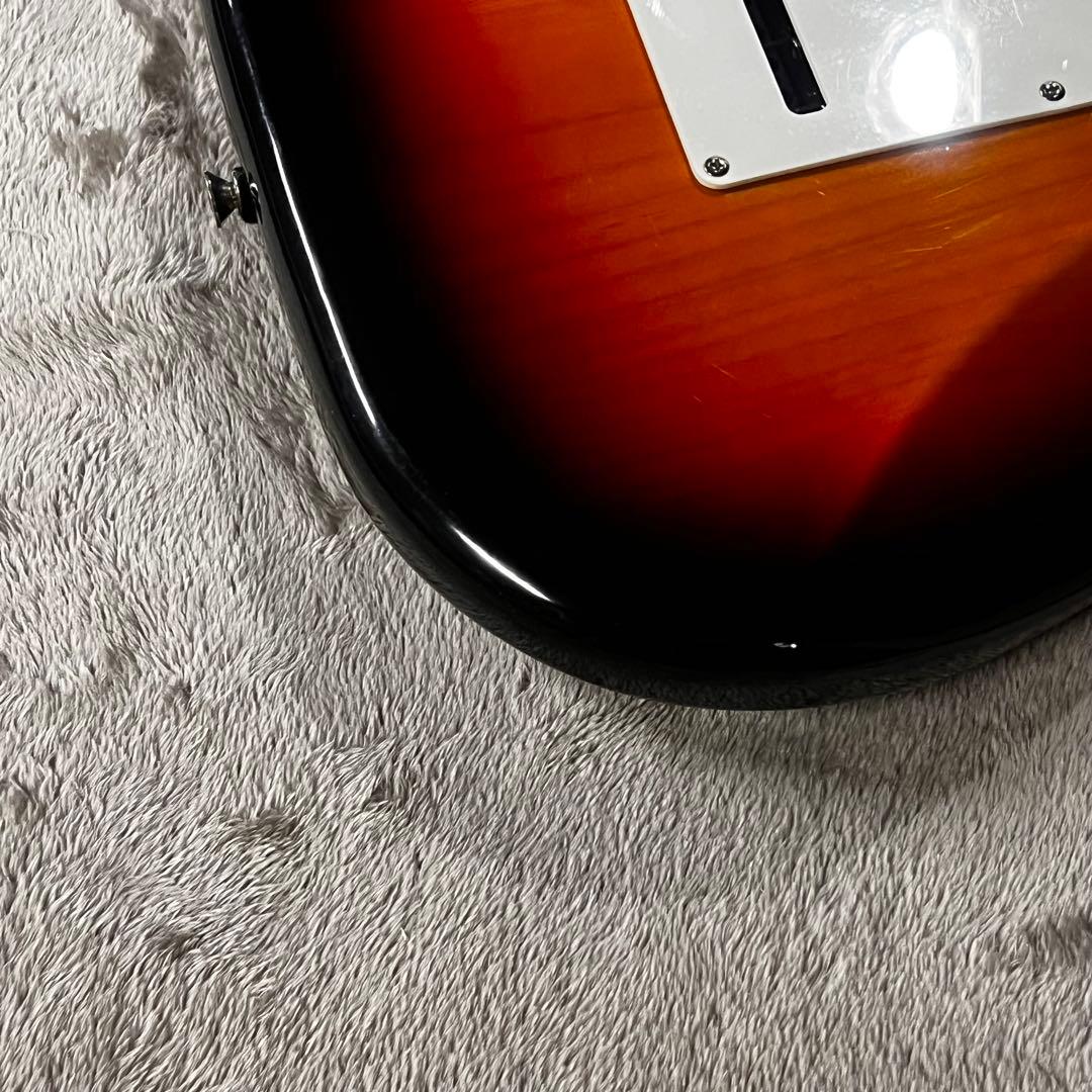 Squier by Fender ストラトキャスター サンバースト 管AQ