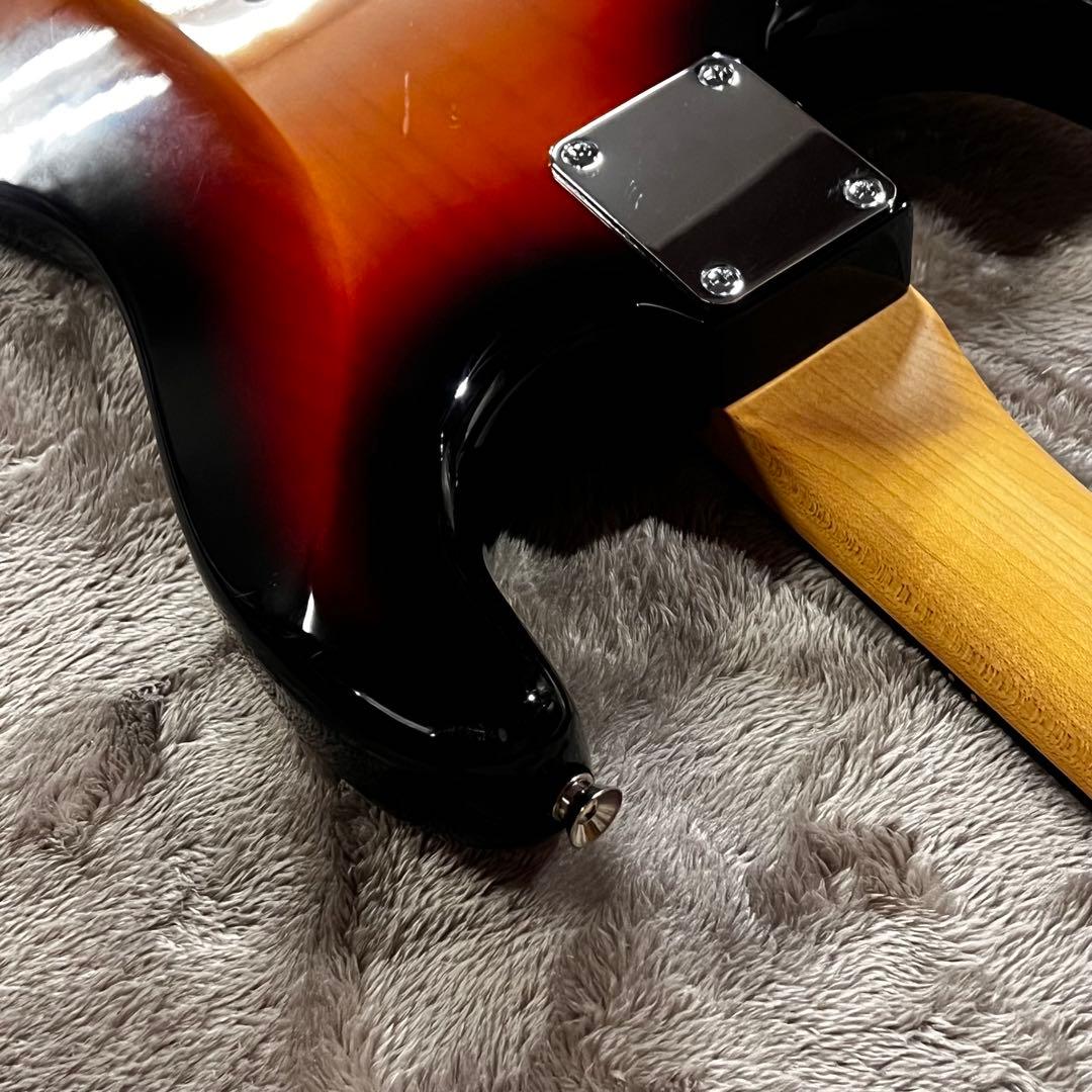 Squier by Fender ストラトキャスター サンバースト 管AQ