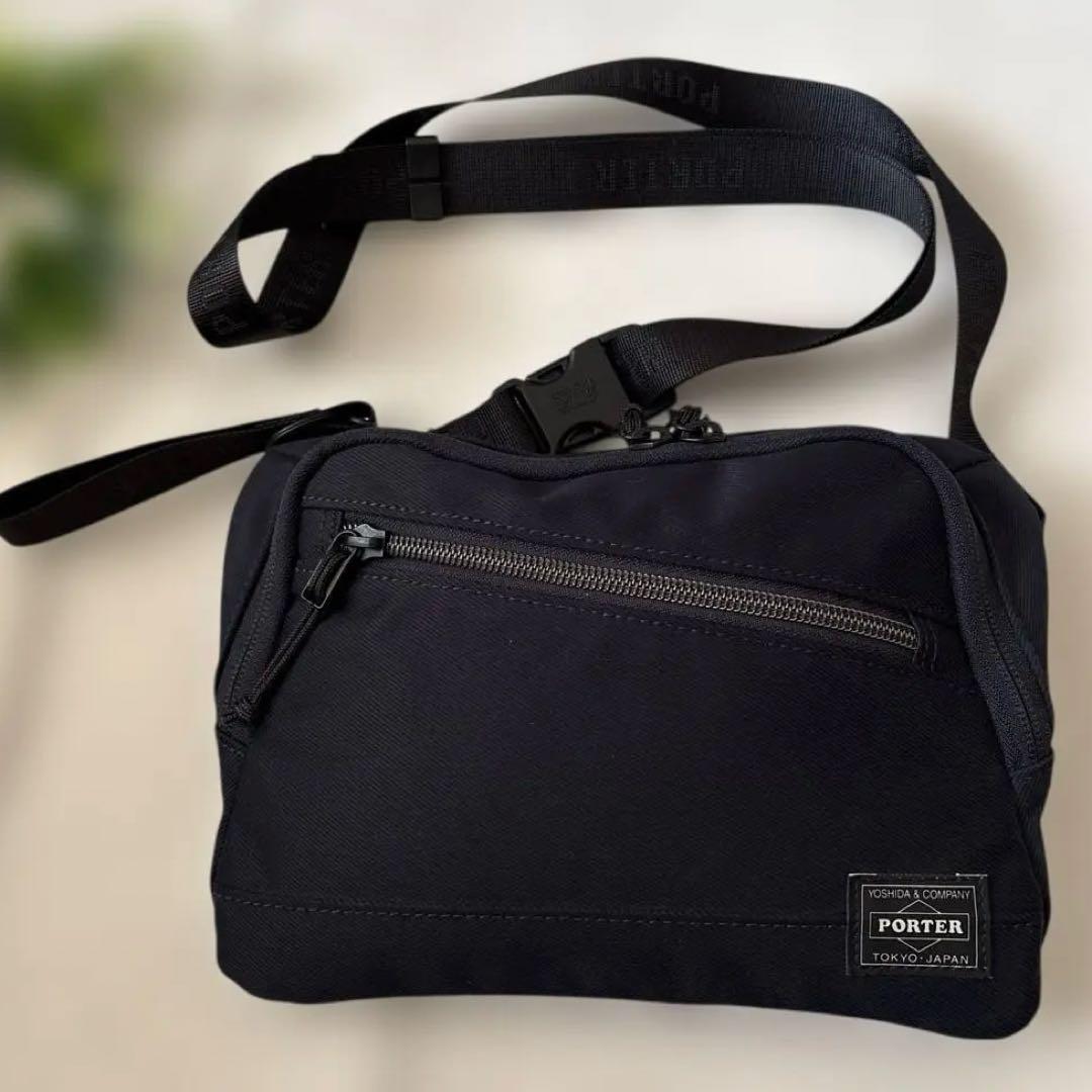 美品✨PORTER フロント ブラック ボディバッグ ショルダーバッグ