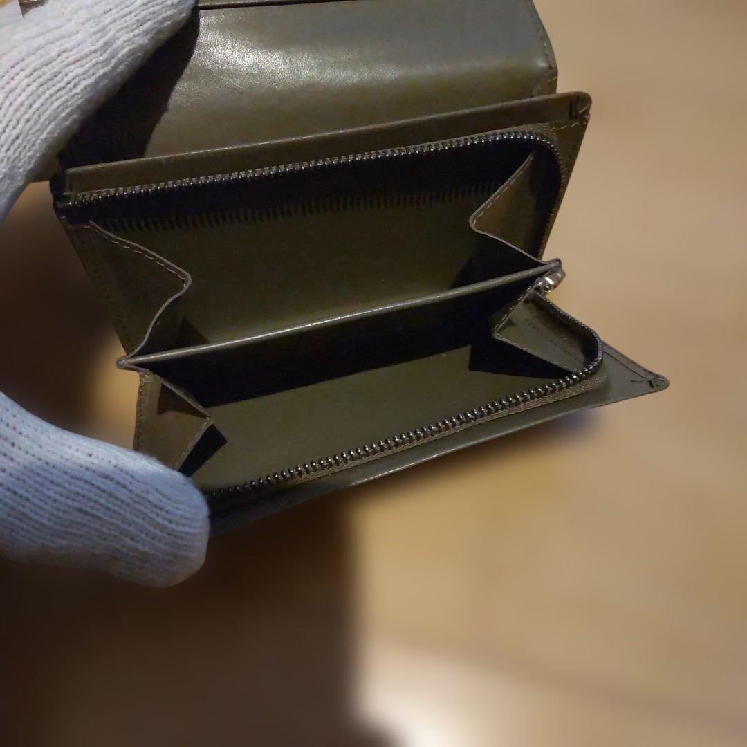 美品　ルイ・ヴィトン　エピ　トレゾール二つ折り財布　ペッパー(グレー)