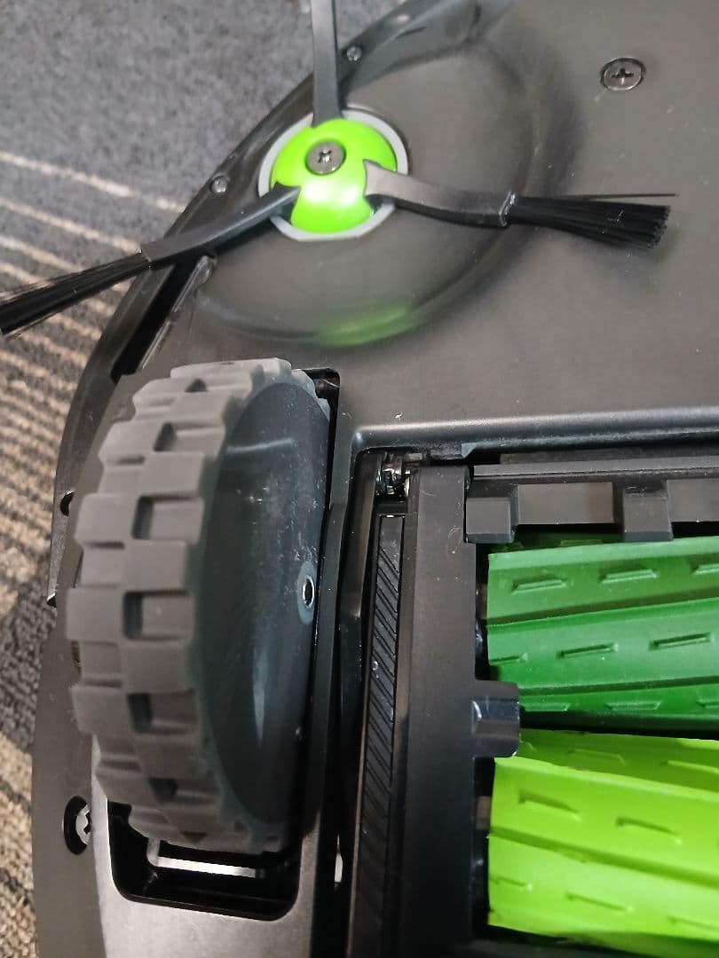 Irobot Roomba i2(使用時間92時間)