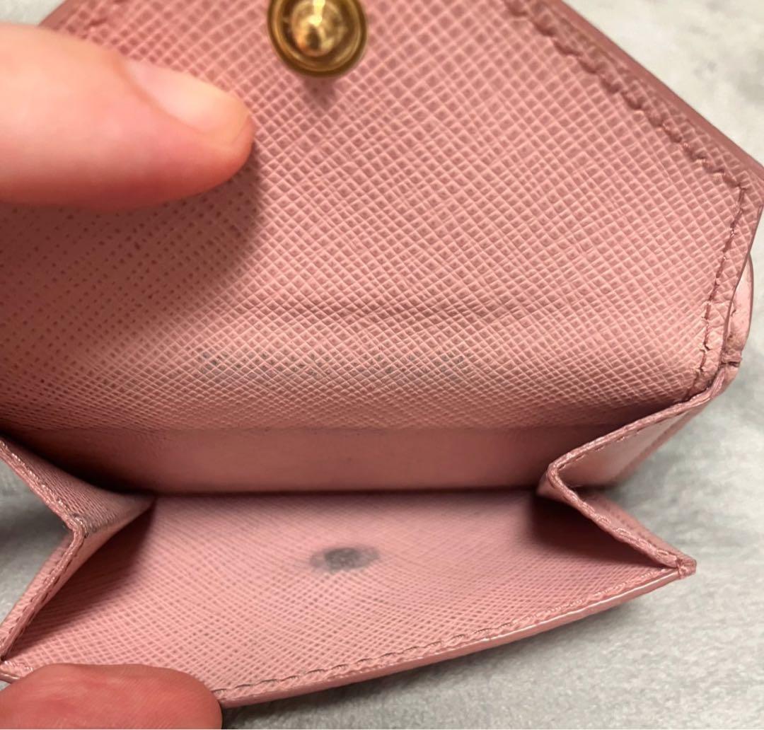 PRADA プラダ 三つ折り財布　ピンクベージュ