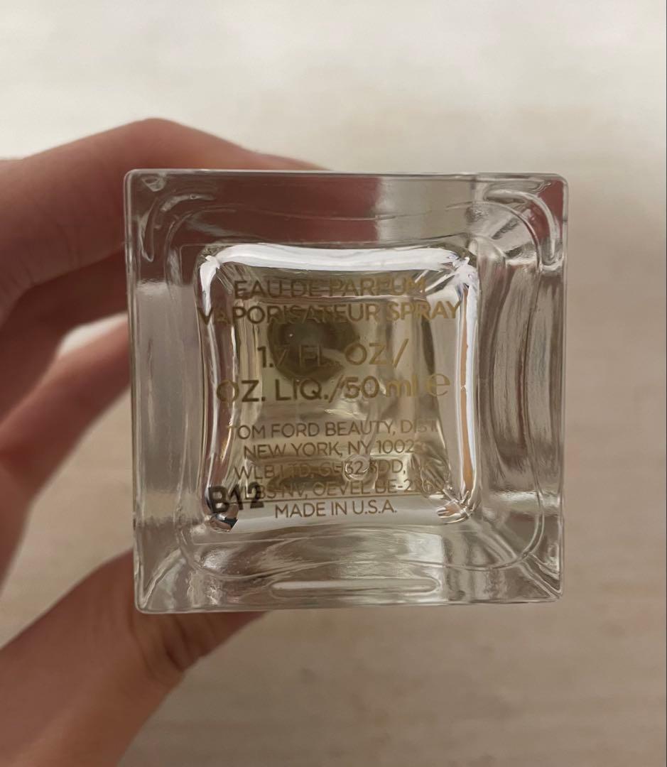 香水(ユニセックス) TOM FORD WHITE SUEDE 50ml Eau de Parfum