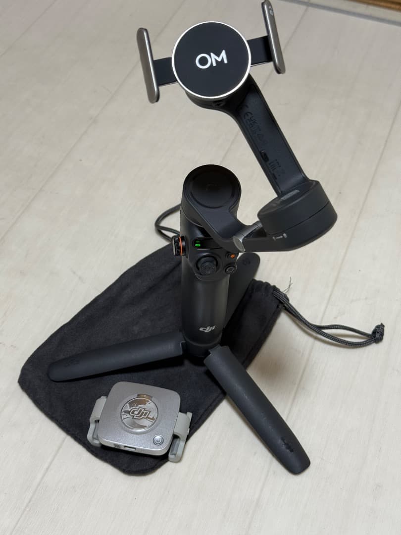 Osmo Mobile ６スタビライザー LEDライト付き