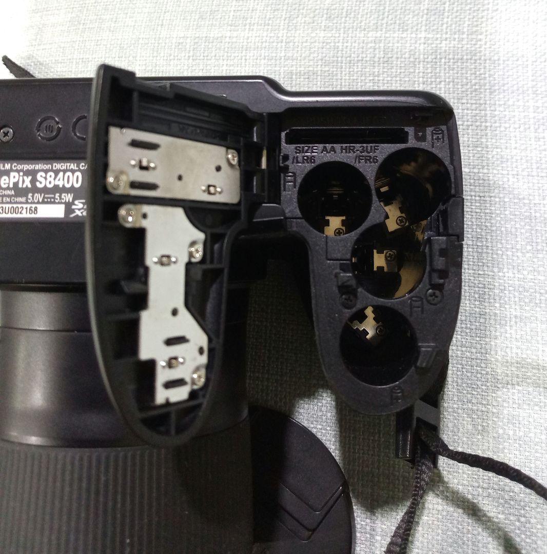FUJIFILM　FinePix S8400　ファインピクス　デジタルカメラ