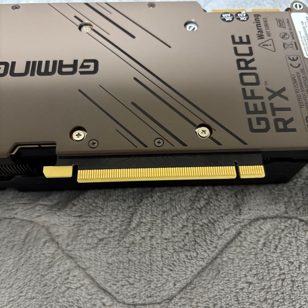 グラフィックボード・グラボ・ビデオカード Palit RTX 3090 24GB gamingoc
