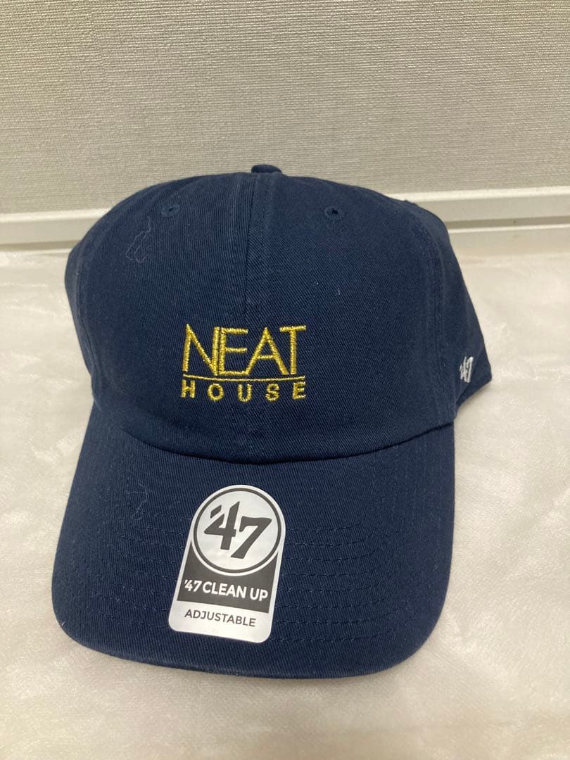 NEAT HOUSE 47 キャップ　ネイビー　ゴールド刺繍　新品未使用