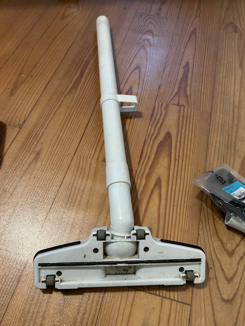 【ジャンク】Makita マキタ掃除機18V 充電器　CL182FD 動作確認済