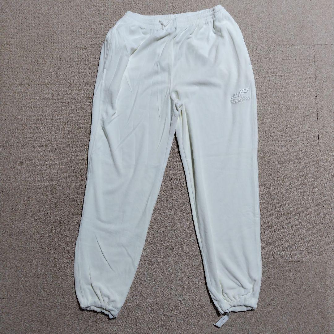 Pelle Pelle ペレペレ　ベロアセットアップ