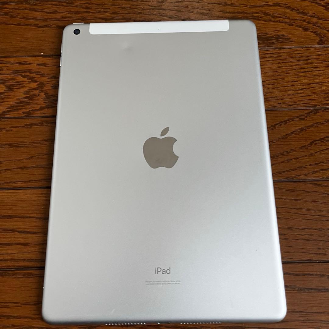 iPad 第7世代 32GB シルバー SoftBank