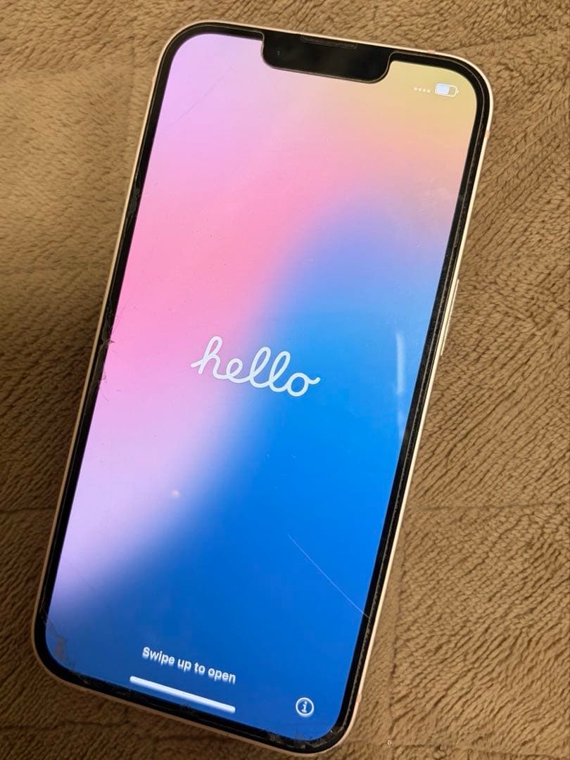 Apple iPhone 13 ピンク