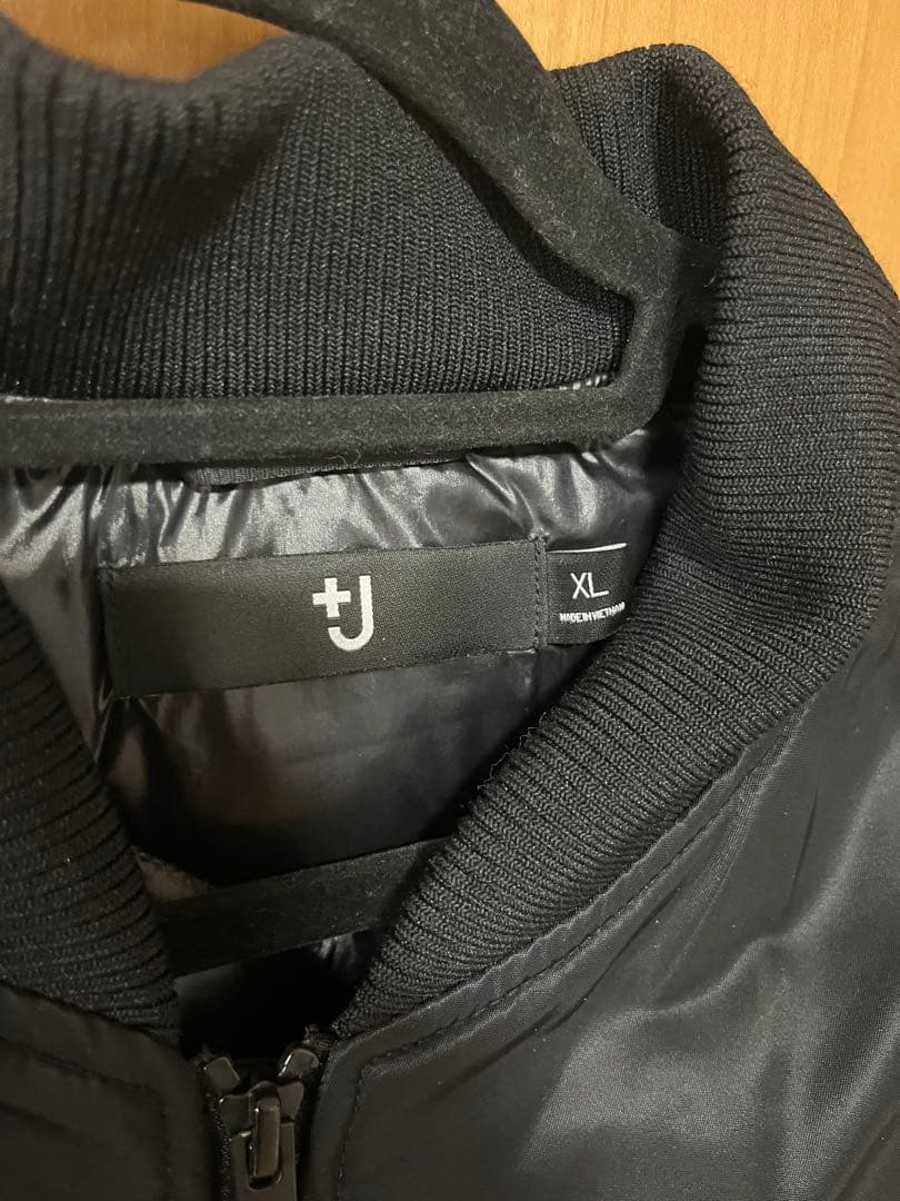 ユニクロ＋J ハイブリッドダウンオーバーサイズMA－1 XLサイズ