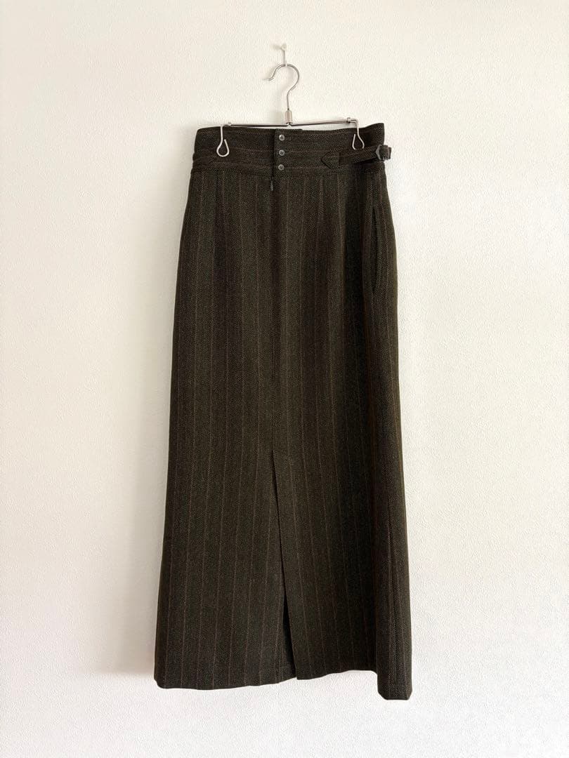 i*s様 休日限定値下げ！美品！foufou ヘリンボーンセミタイトスカート　サ