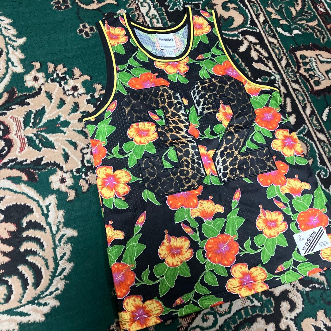美品　adidas JEREMY SCOTT タンクトップ　ゲームシャツ　O