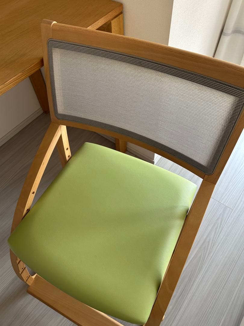 【送料込15,000円】カリモクデスクチェア※机は別売 品番XT2401GE