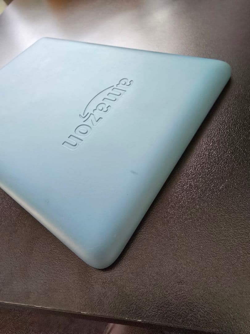 Kindle paperwhite 8GB 第10世代 広告付きモデル