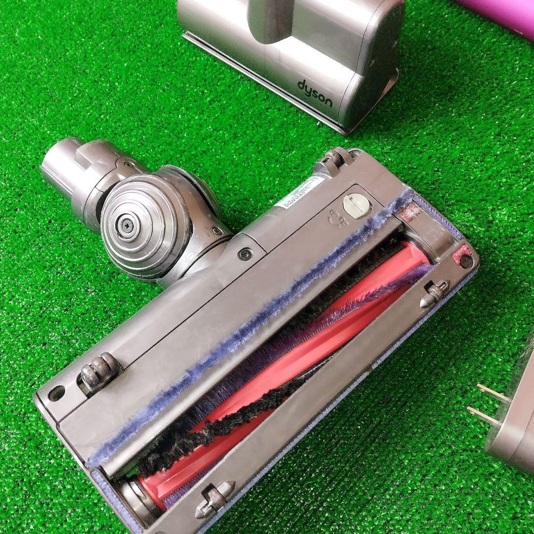 ③Dyson ダイソン コードレスクリーナーDC62