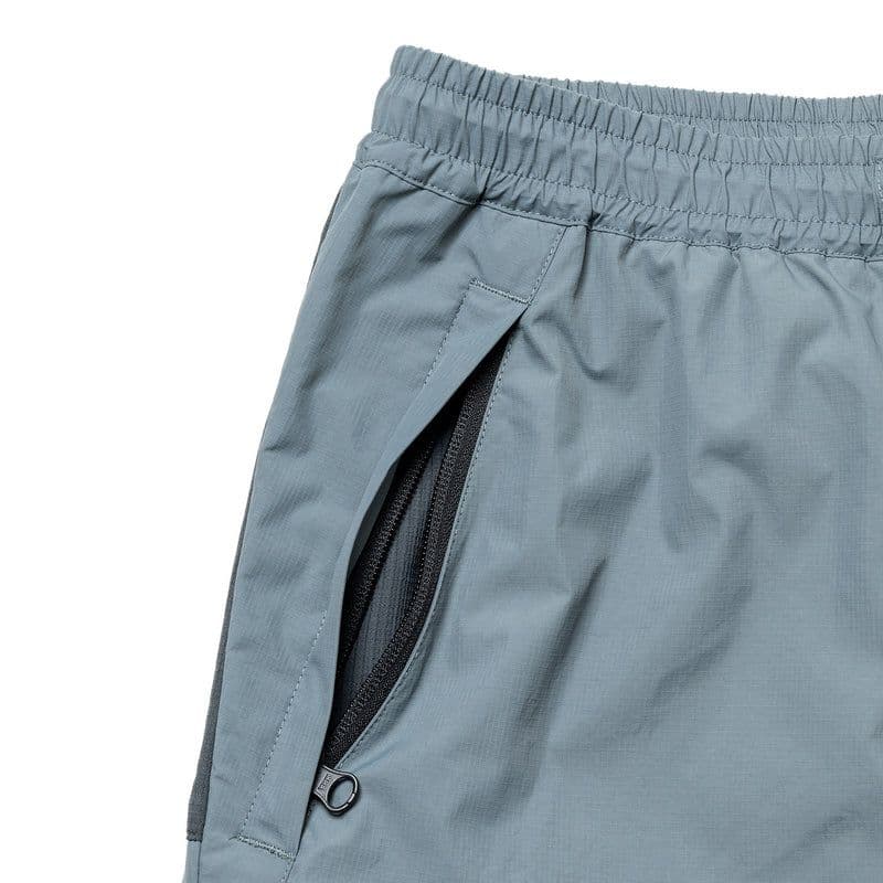 新品MERRELL グレー ナイロン　パンツM