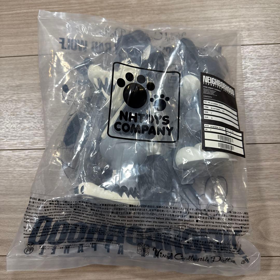 希少品　NEIGHBORHOOD ×Disney コラボ 白黒フィギュアセット