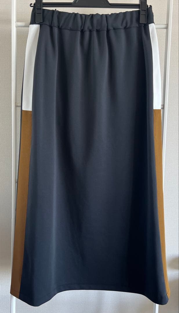 新品SCOT CLUB スコットクラブ タイトスカート黒38M YAMADAYA