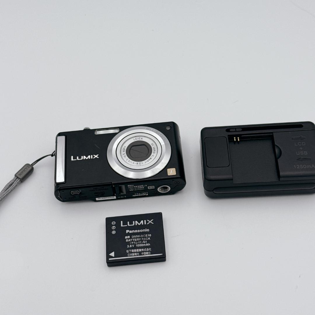 【概ね美品】Panasonic LUMIX DMC-FS3 デジタルカメラ