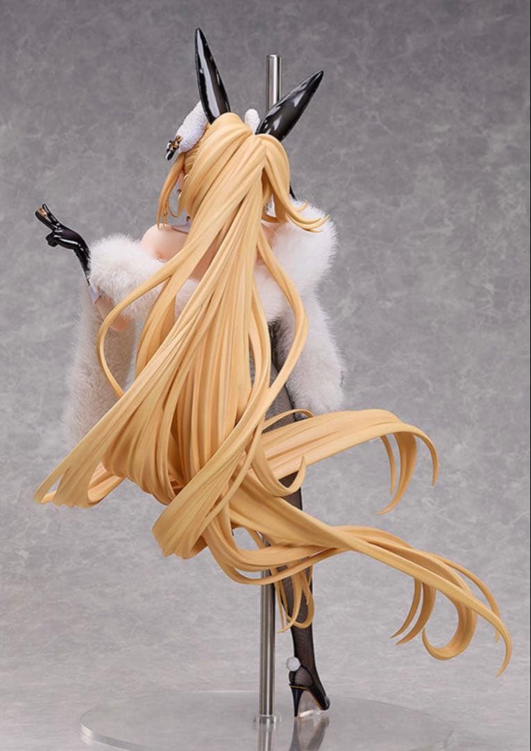 勝利の女神NIKKE ルピー:ラグジュアリーラビット