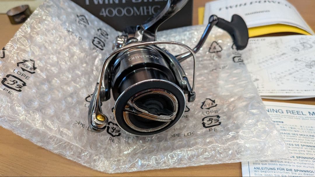 リール SHIMANO 24 TWIN POWER 4000MHG
