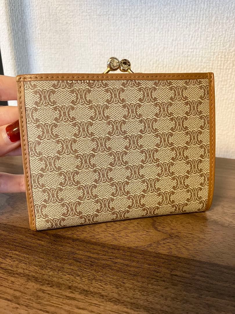 美品　セリーヌ　CELINE 二つ折り財布　トリオンフ マカダム がま口　レザー