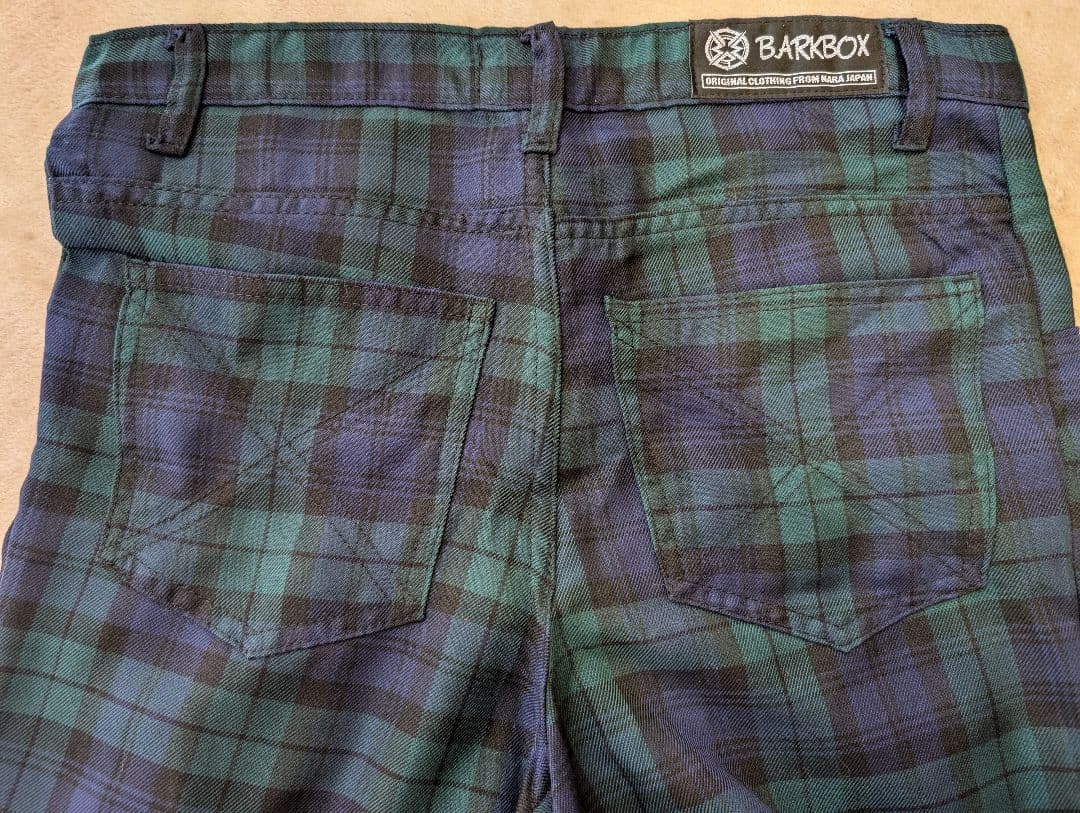 TIGER✖BARKBOX グリーンタータンジップパンツ