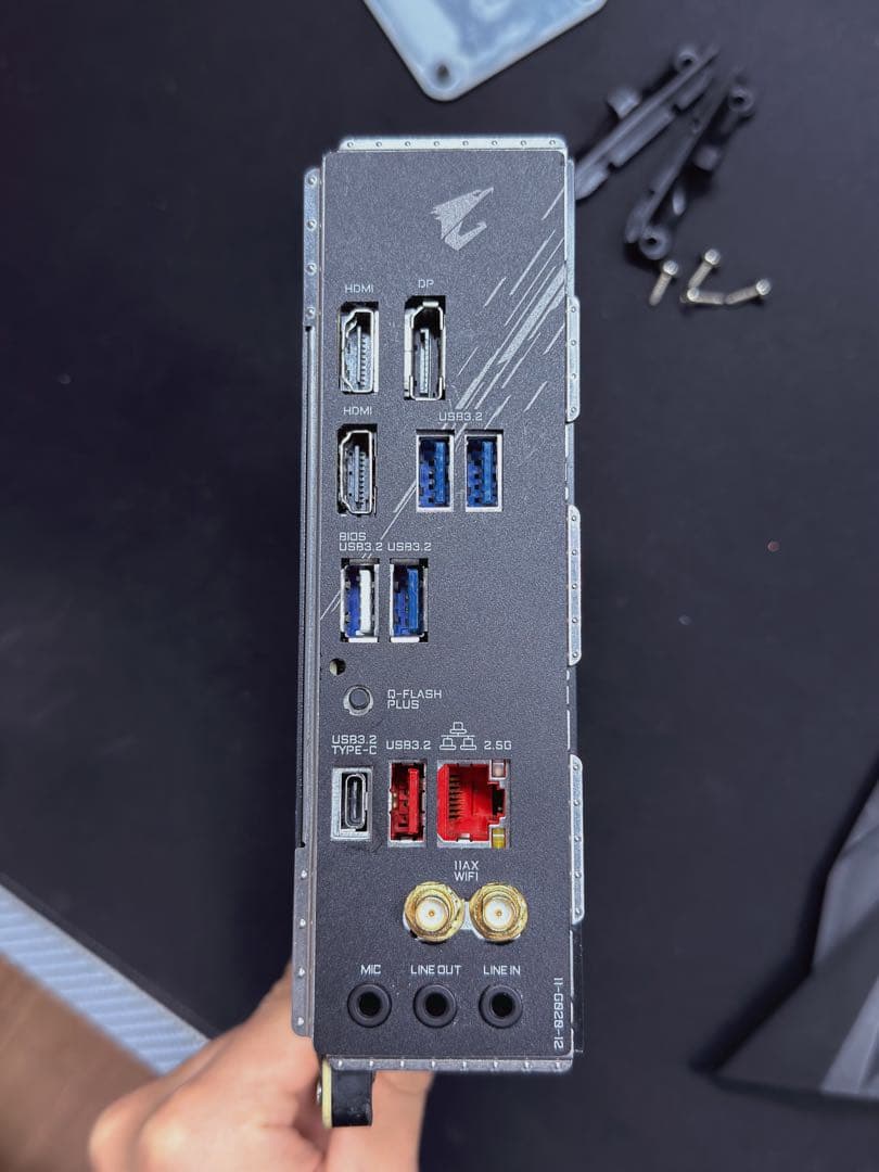 マザーボード iTX- B550I AORUS PRO AX