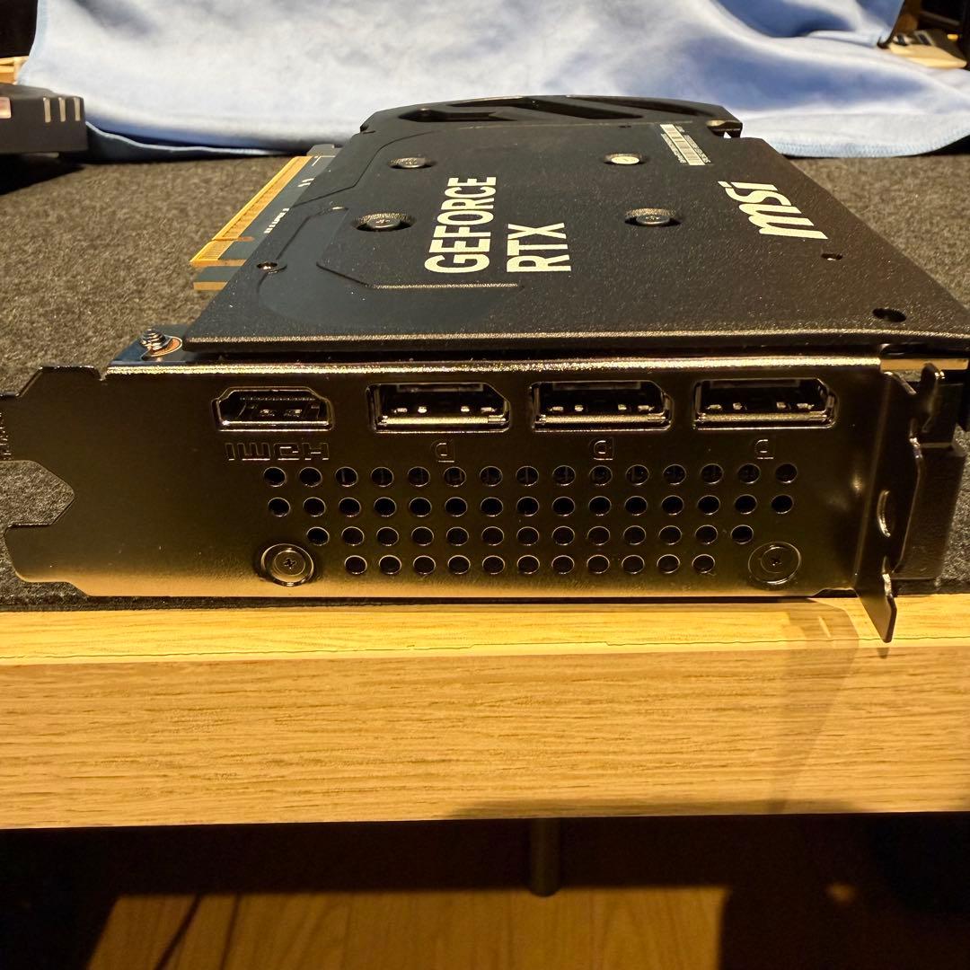 グラフィックボード・グラボ・ビデオカード MSI GeForce RTX 5060 8G VENTUS 2X OC