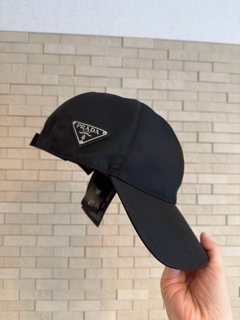 PRADA ブラック キャップ L