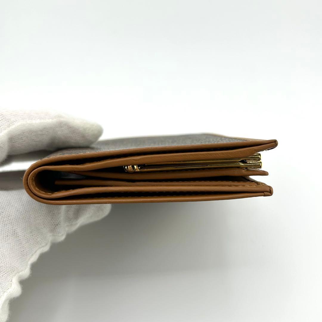 ✨極美品✨　セリーヌ　二つ折り　トリオンフ　マカダム　がま口　PVC レザー
